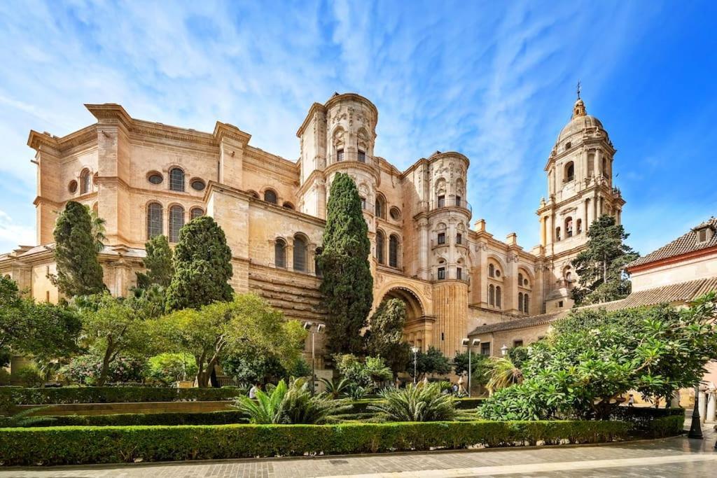 Nt Centro Ciudad - Catedral & Parking Apartment Malaga Ngoại thất bức ảnh